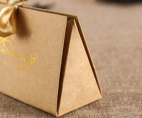 recycled kraft paper gift boxes